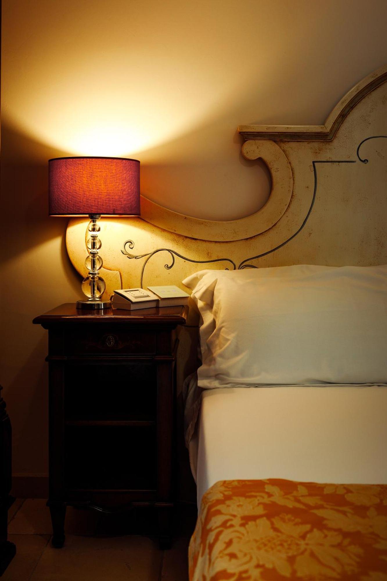 Vico Regio Hotel Казарано Екстериор снимка