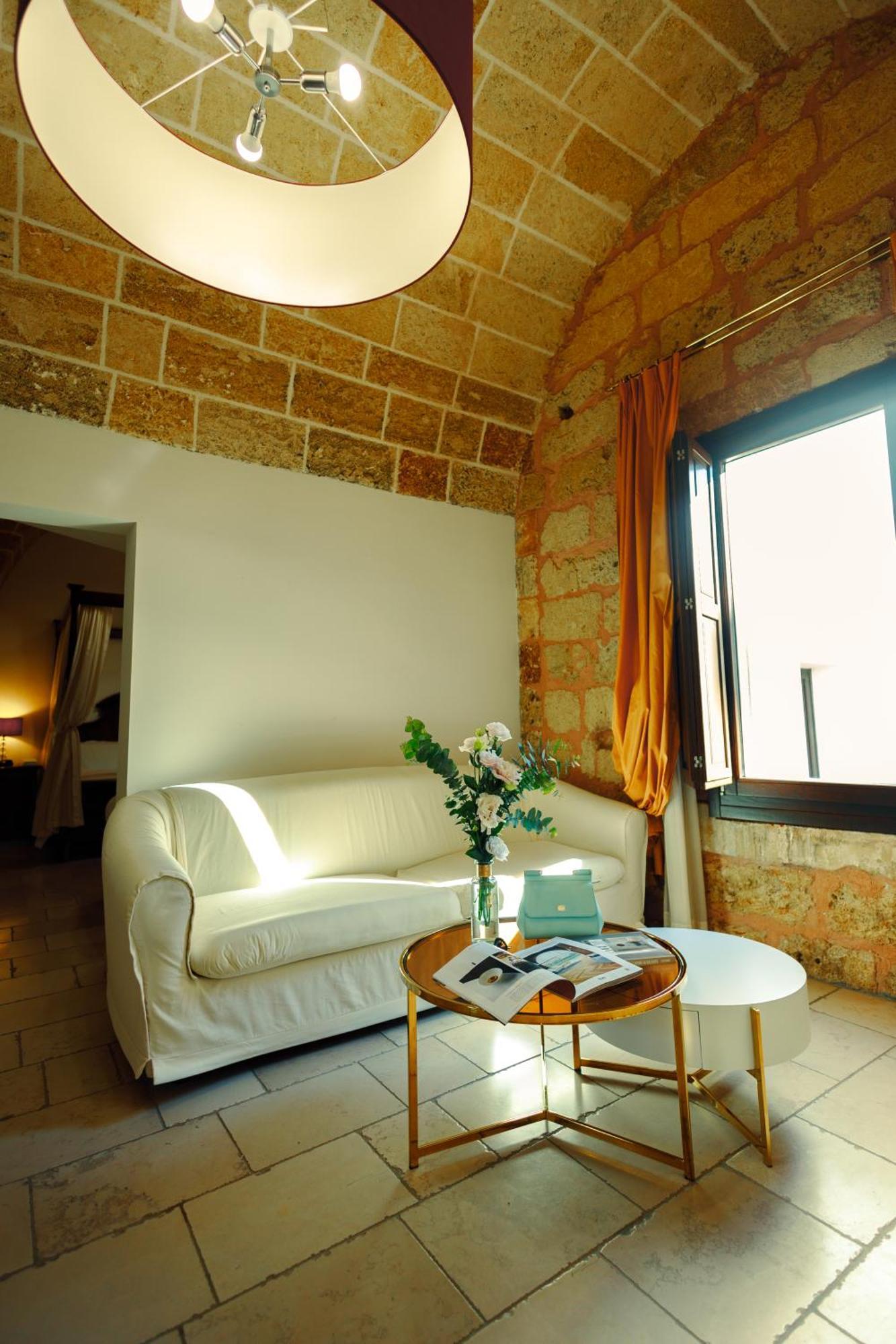 Vico Regio Hotel Казарано Екстериор снимка