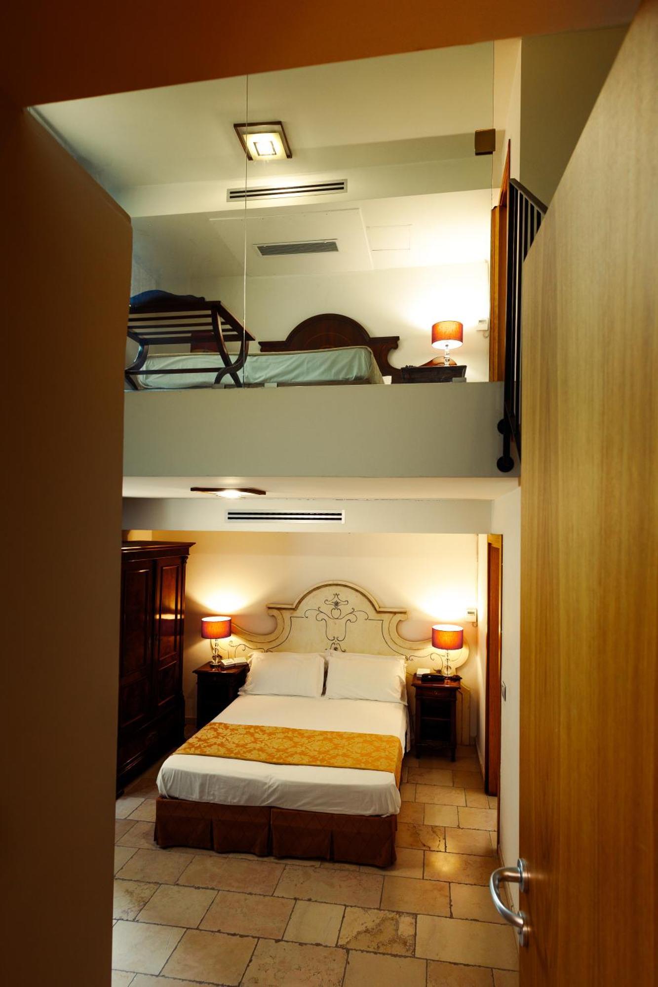 Vico Regio Hotel Казарано Екстериор снимка