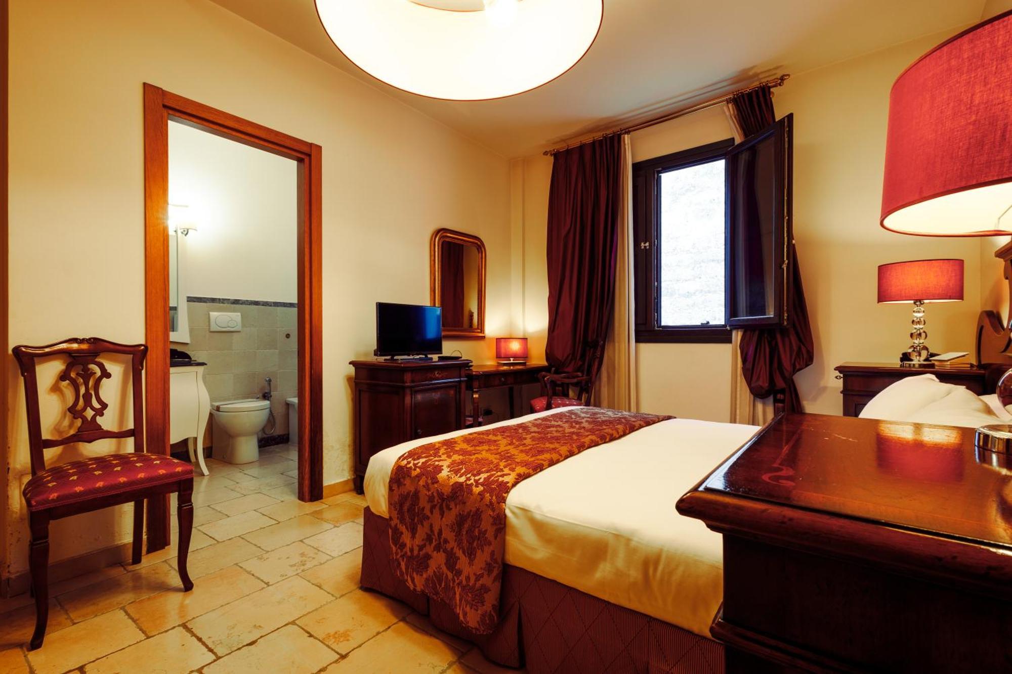 Vico Regio Hotel Казарано Екстериор снимка